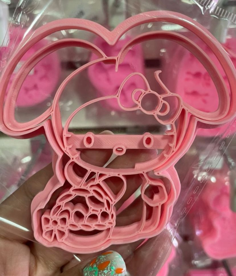 CORTADOR MAS MARCADOR HELLO KITTY CANASTA 9CM