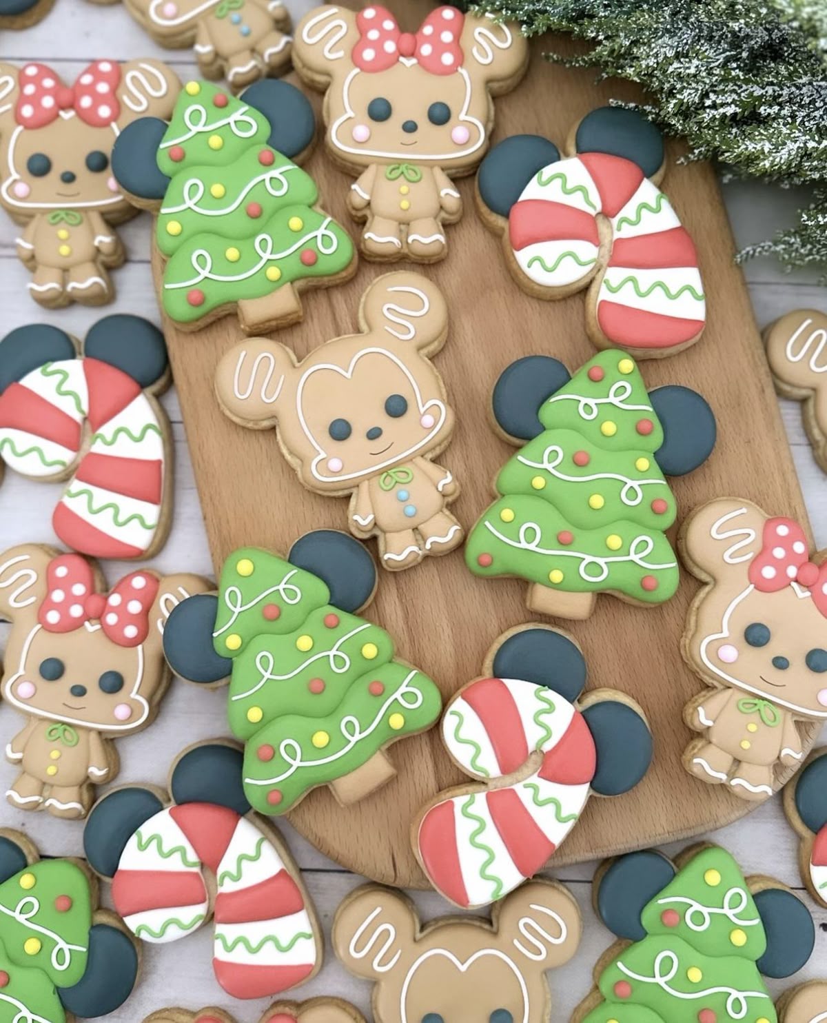 Cortadores más marcadores de galletas, Set navidad Mickey